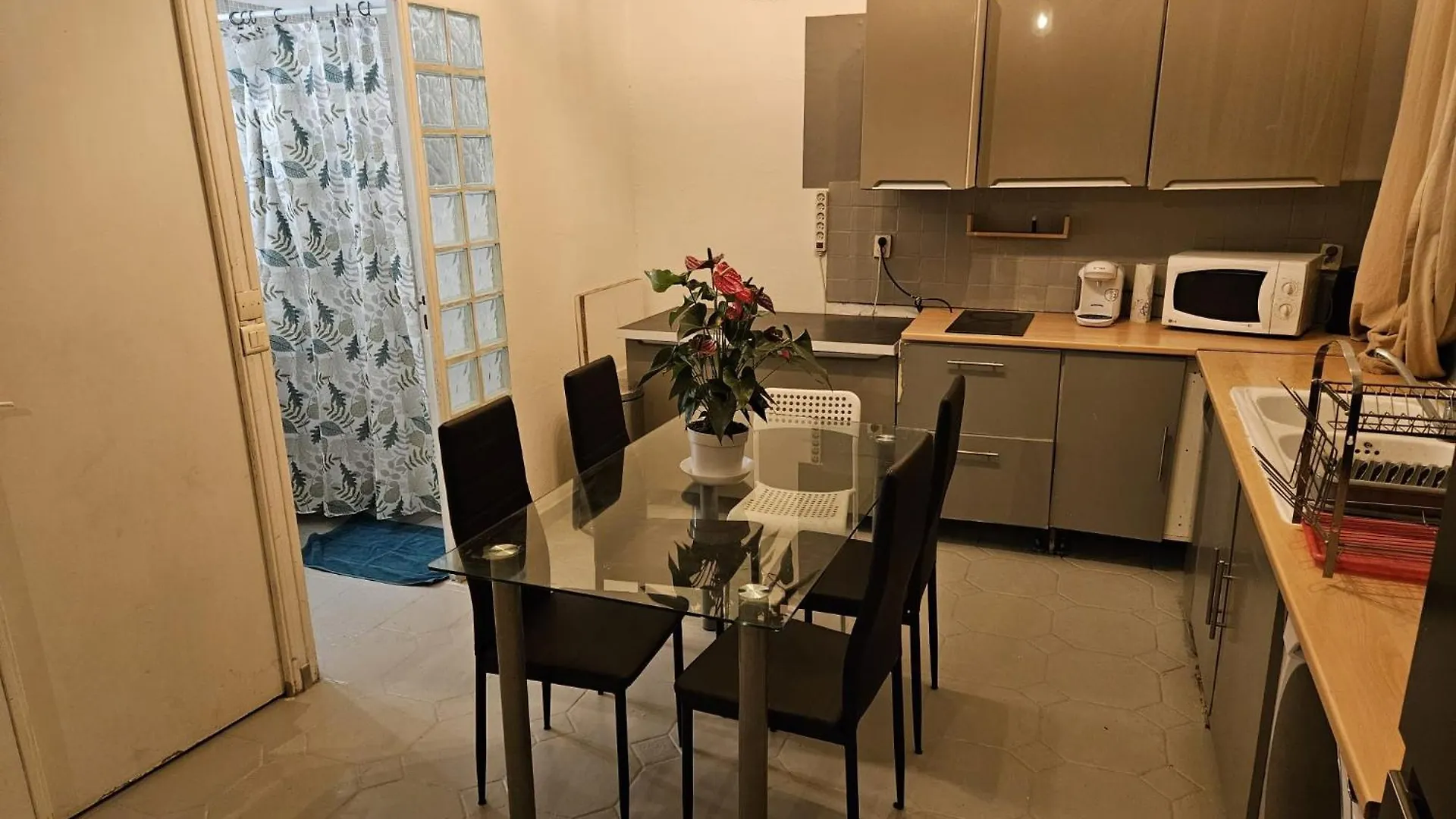 Marseille Centre T3 Apartment France